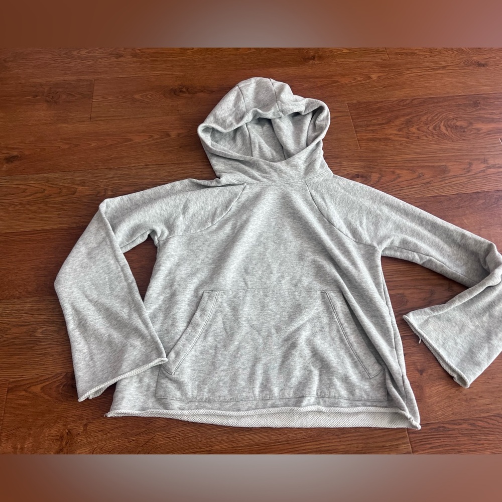 Athleta Hoodie Women Small Gray Kangaroo Pocket Bell Sleeve Sweatshirt